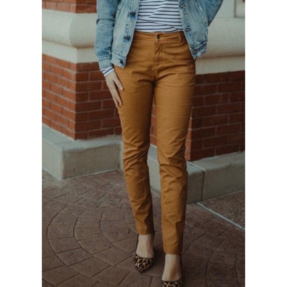 Tradlands Women's Transit Chino Pant Brown Straight Leg Size 6 Stretch Casual